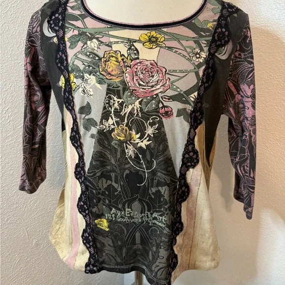 🌸 Vanilla Sugar Mixed Media Top – Boho Floral Vibes 🛍 Size 1X Gently Worn - Picture 1 of 4